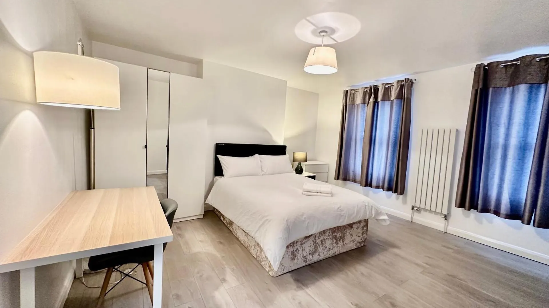 Westferry Hotel London Guest house